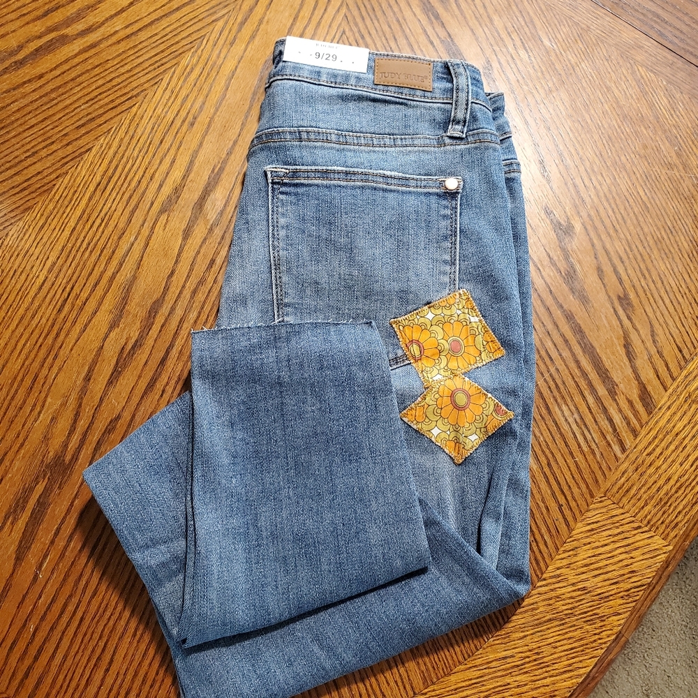 Judy Blue Patch Skinny Jeans